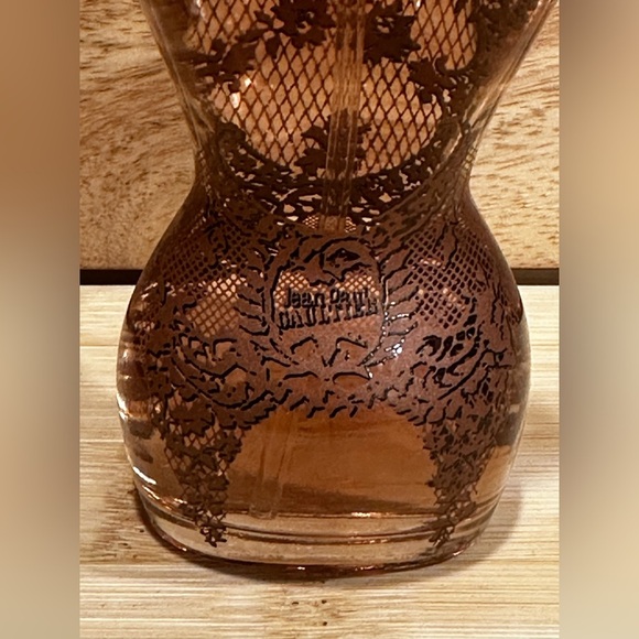 Jean Paul Gaultier "CLASSIQUE" Eau de Parfum, 3.3 oz (100 ml) - Picture 4 of 5